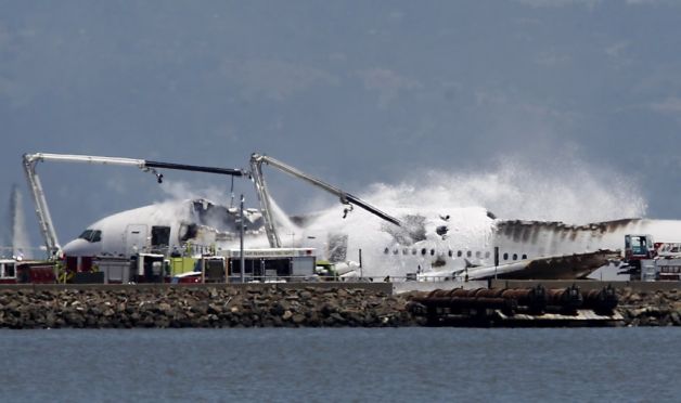 Boeing 777 crashed and burned at SF International Airport (2013).