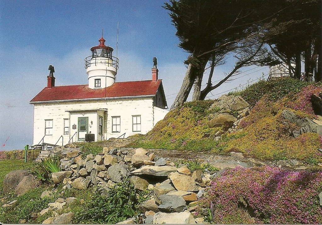 Battery Point Lighthouse (1856).