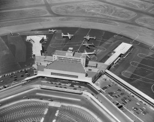 San Francisco Airport (1954).